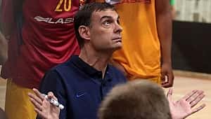 Barcelona'da ayrılık gerçekleşti