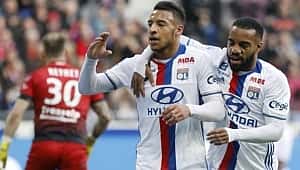 Bayern Lyon'un yıldızını kaptı