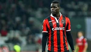 Beşiktaş'ın forvet alternatifi Balotelli