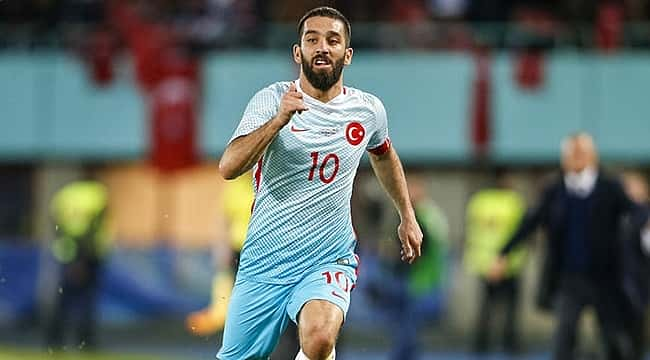 Emre Belözoğlu'na sorun