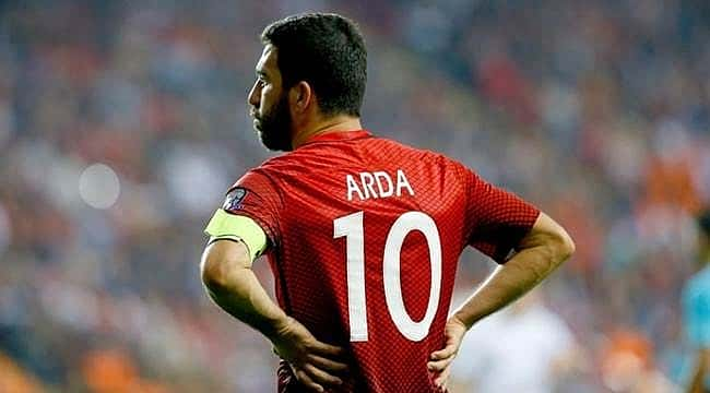 Fatih Terim Arda Turan'ı kamptan gönderdi