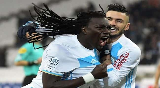 Gomis'ten Galatasaray'la ilgili yazışmalar