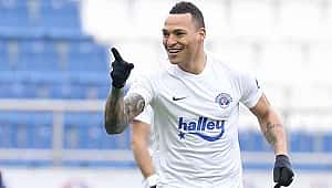 Göztepe Titi'nin peşinde