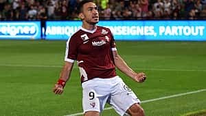 Başakşehir'de iki yıldız