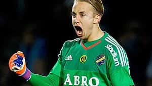 Konyaspor kaleyi Carlgren'e emanet etti