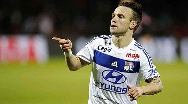 Mathieu Valbuena kimdir