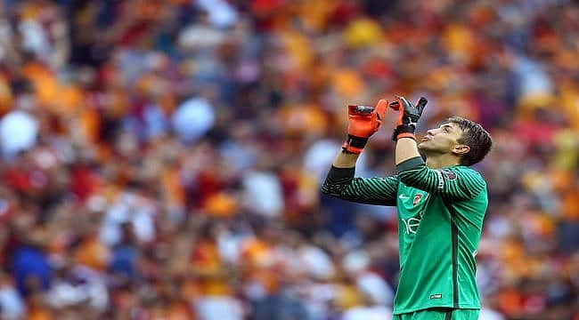 Muslera Galatasaray'da 200. maçına çıkıyor