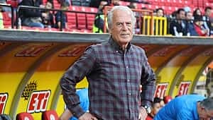 Mustafa Denizli: Kılcal damarlarıma kadar istiyorum