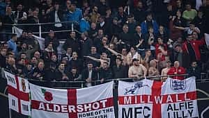 Nazi selamı veren İngilizlere ömür boyu men