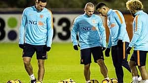 Sneijder'e moral ziyareti