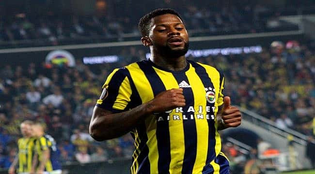 Sunderland'in tavrı Lens transferini askıya aldırdı