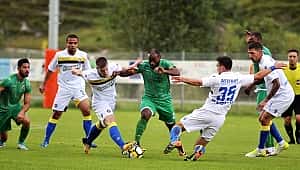 Alanyaspor ilk yarıda işi bitirdi