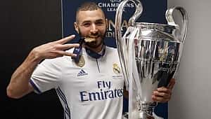 Arsenal bombayı patlatıyor