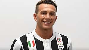 Bernardeschi 40 milyon euroya Juve'de