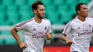 Çalhanoğlu'nun hedefi Devler Ligi