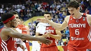 Cedi Osman Cleveland Cavaliers ile sözleşme imzaladı