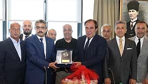 Demirören'e kulüplerden ziyaret