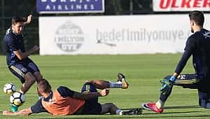 Fenerbahçe'de iki saatlik idman