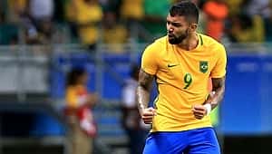 Fenerbahçe'nin gözdesine talip çıktı