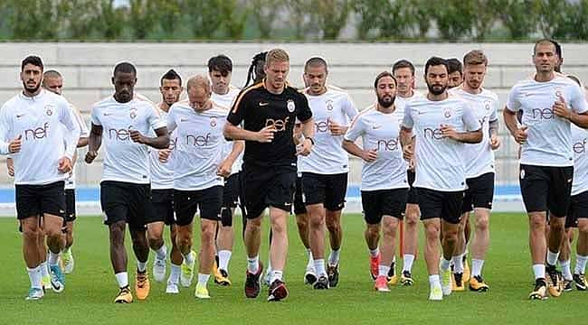 Galatasaray ikinci maçını yapıyor