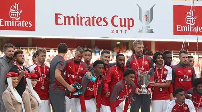 Maçı Sevilla kazandı şampiyon Arsenal oldu