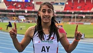 Mizgin Ay'dan Türkiye rekoru ve altın madalya
