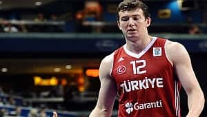 Ömer Aşık Milli Takım'dan çıkarıldı