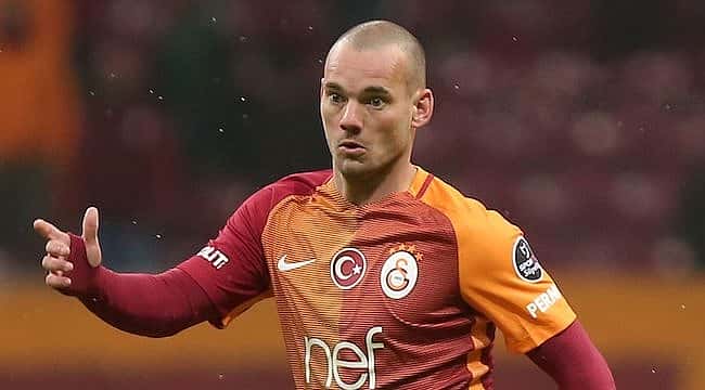 Sneijder'e ikinci şok