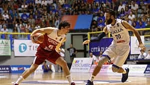 12 Dev Adam İtalya'ya direnemedi