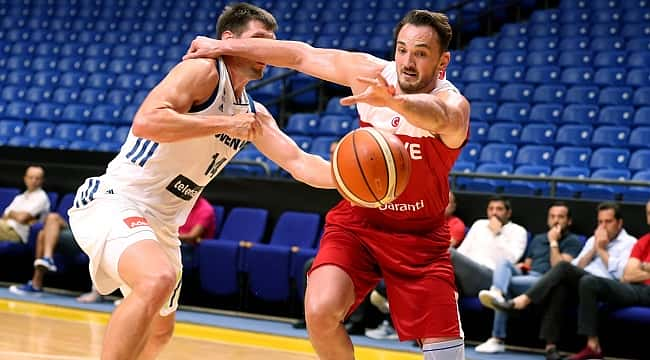 12 Dev Adam Slovenya'yı devirdi: 84-86