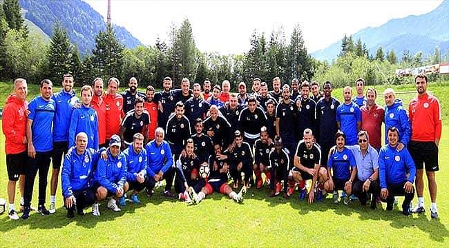 Antalyaspor'un Salzburg kampı sona erdi