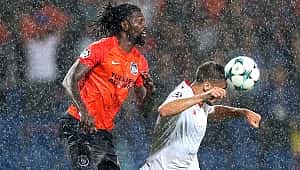 Başakşehir tur için sahada