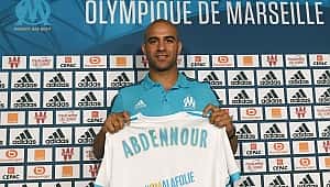 Beşiktaş'ın gündemindeki yıldız Fransa'ya gitti