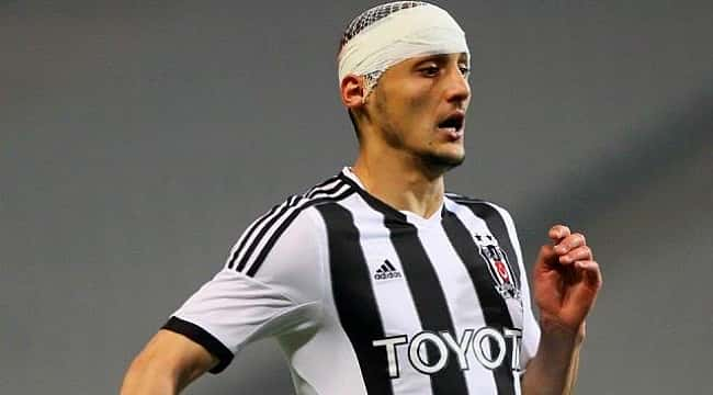 Beşiktaş'ta Mustafa Pektemek belirsizliği!