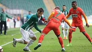 Bursaspor - Alanyaspor maçı hangi kanalda saat kaçta?