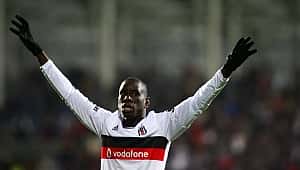 Demba Ba yuvaya geri dönüyor