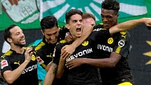 Dortmund farklı başladı