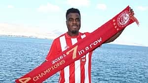 Emenike: Henüz bitmediğimi kanıtlayacağım