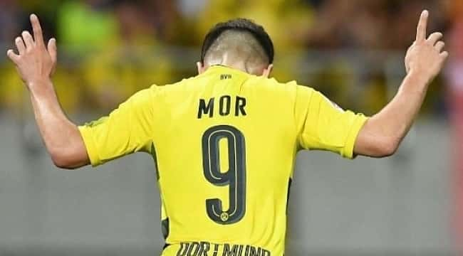 Emre Mor formayı kaptırdı