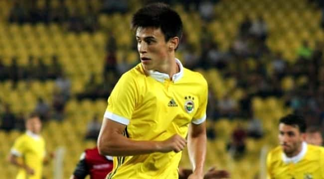 Fenerbahçe'de Eljif Elmas heyecanı yaşanıyor