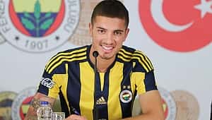 Fenerbahçe teklifi geri çevirdi