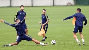 Fenerbahçe Vardar' a bileniyor