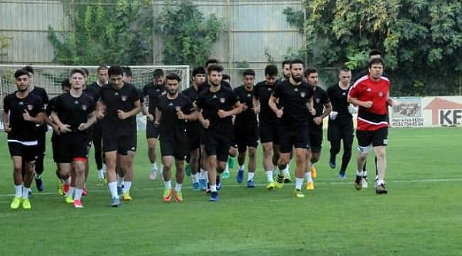 Gaziantepspor'da istifa depremi