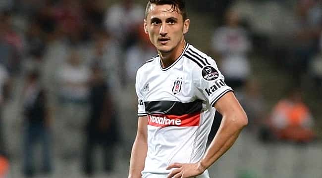 Mustafa Pektemek Beşiktaş'tan ayrılıyor