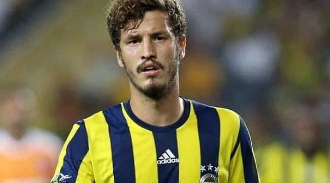 Salih Uçan transferi resmen açıklandı