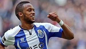 Timsah gözünü İspanya'ya dikti