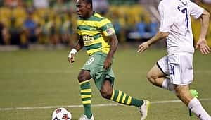 'Yeni Pele' Polonya yolcusu