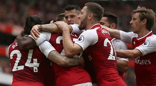 Arsenal kendine geldi