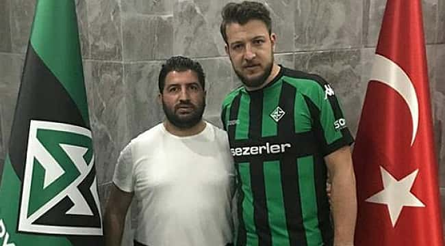 Batuhan Karadeniz, Sakaryaspor'da iddialı