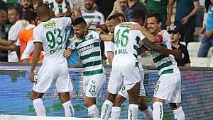 Bursaspor ikinci yarı açıldı